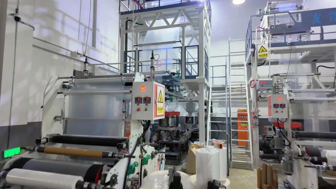 宁波晶天塑胶案例:库存管理更糟心。原材料、半成品、成品全靠人工盘点,“今天多算两箱,明天少记一批” 是常事。有次客户要货,仓库说 “没库存”…