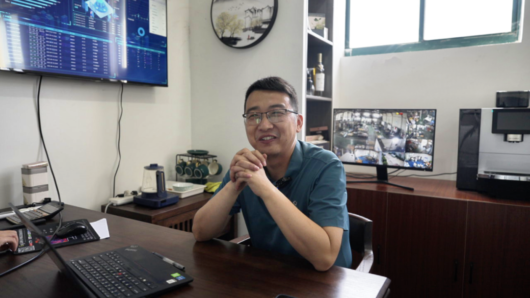 江苏智鑫宸精密科技有限公司案例:小工单的成本一年也没多少钱一个月,员工一个月的工资,你拥有一个好的系统,公司管理产生的效益,那肯定不止这个效益了。”